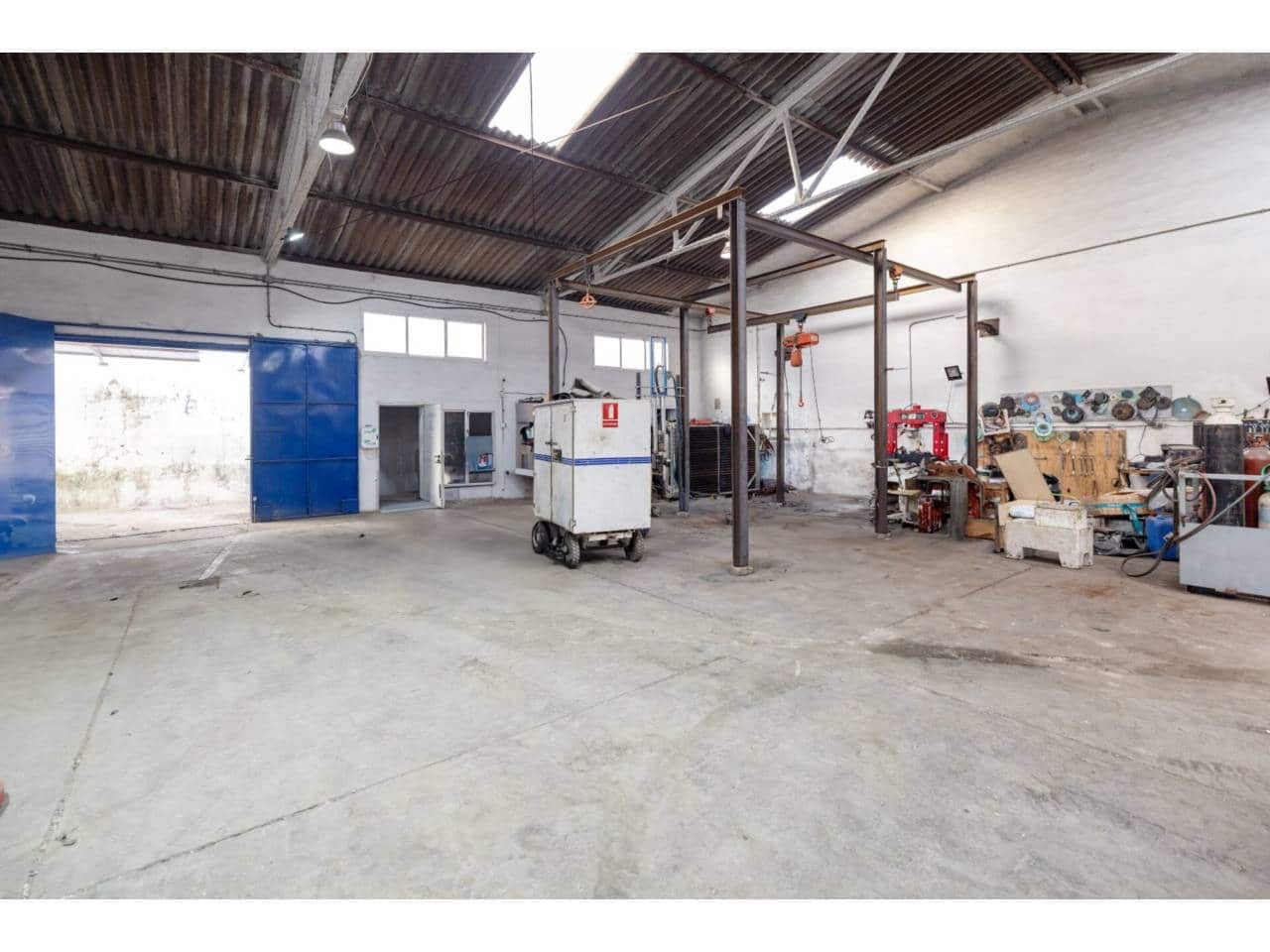 Erhverv til salg i Algeciras - € 435.000 (Ref: 8655950)