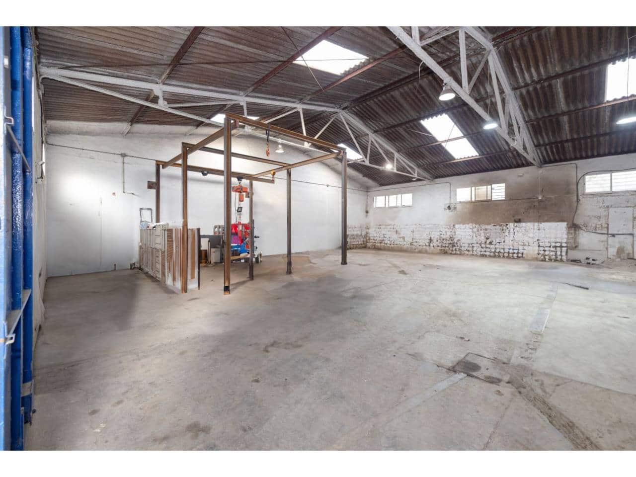 Erhverv til salg i Algeciras - € 435.000 (Ref: 8655950)