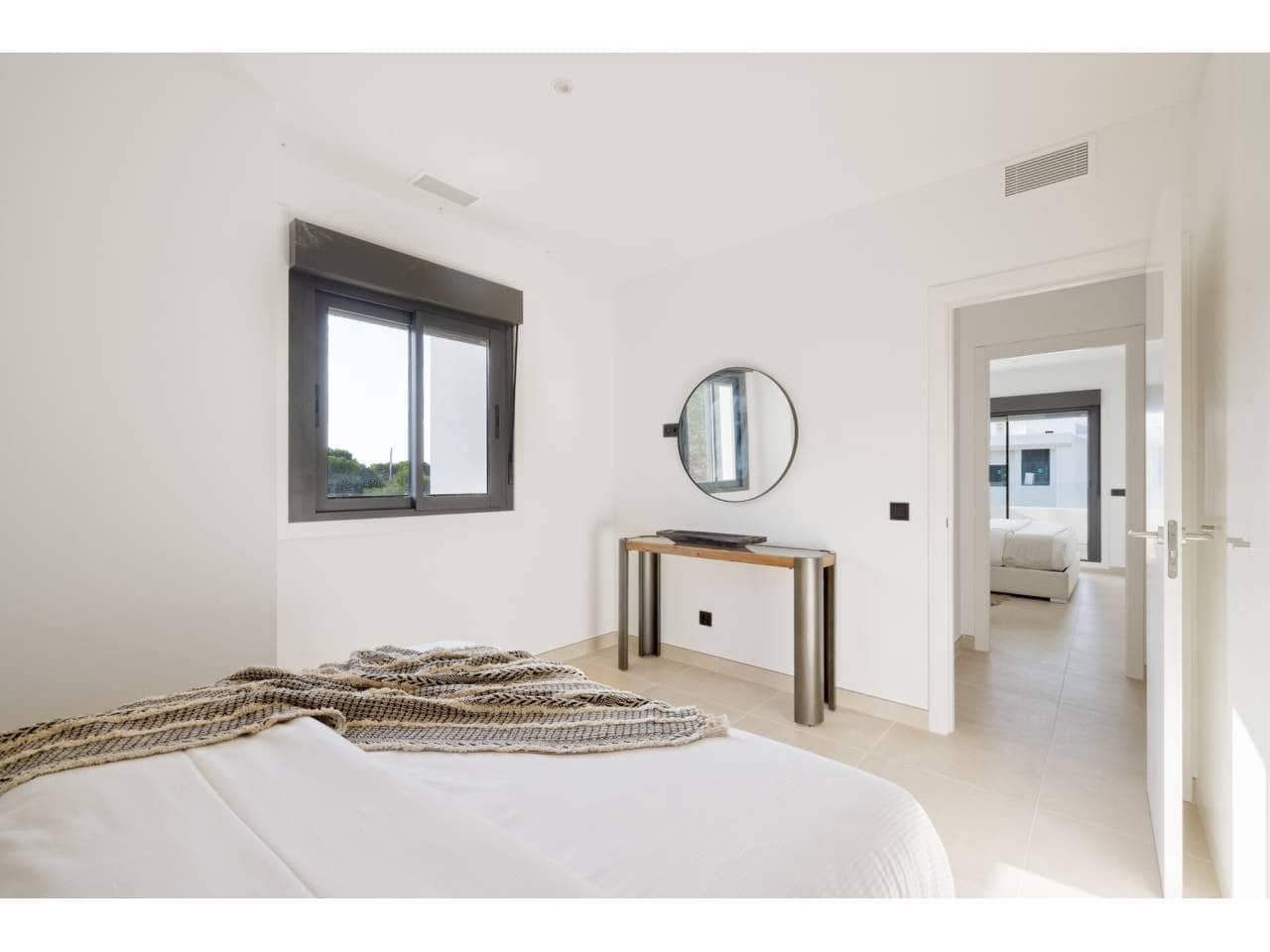 2 bedroom Flat for sale in Casares with pool garage - € 418,800 (Ref: 8679270)