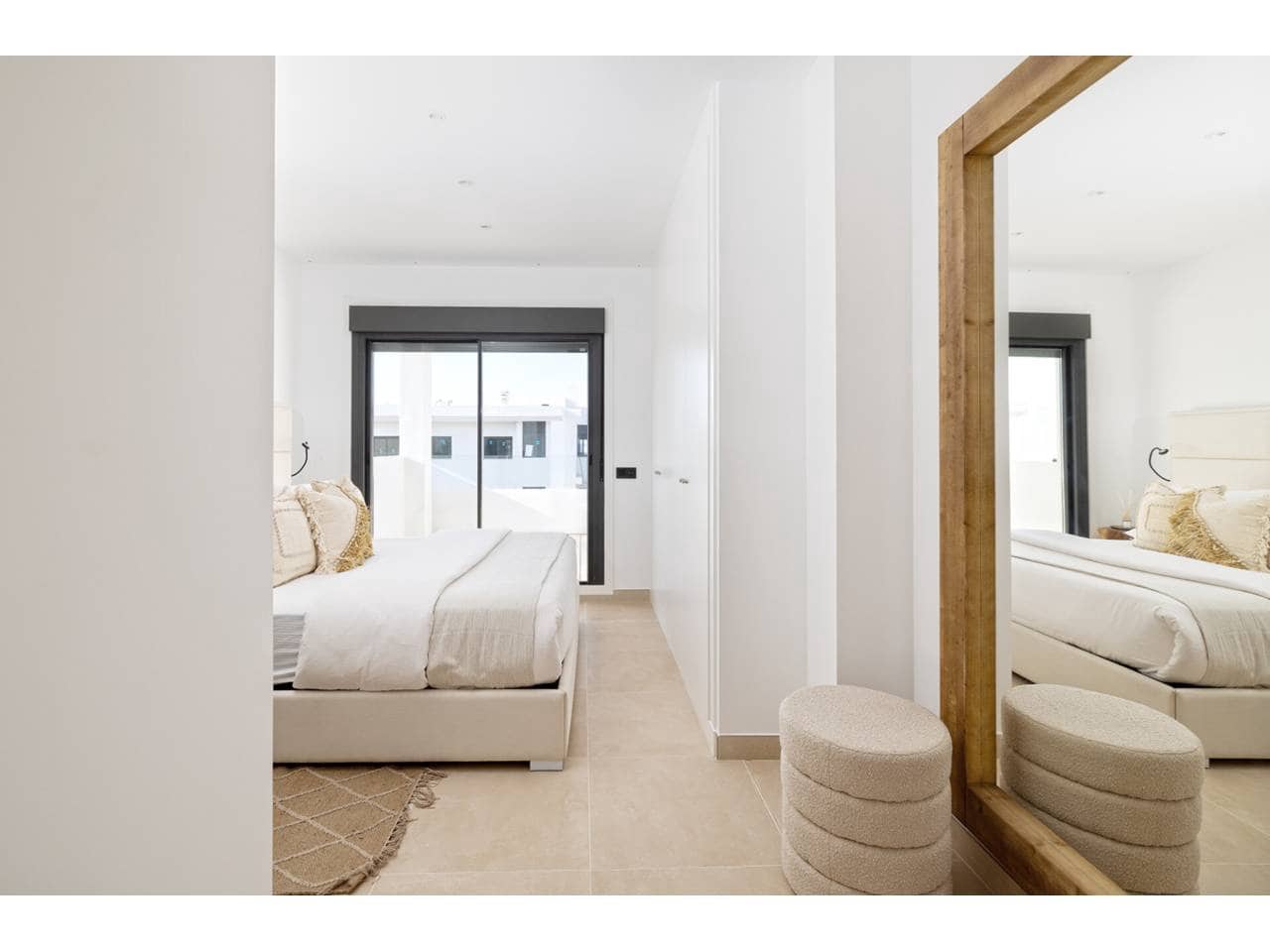 2 bedroom Flat for sale in Casares with pool garage - € 418,800 (Ref: 8679270)