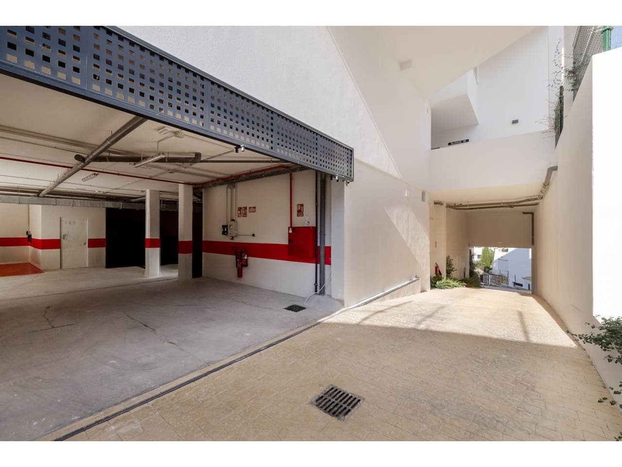 2 bedroom Flat for sale in Casares with pool garage - € 418,800 (Ref: 8679270)