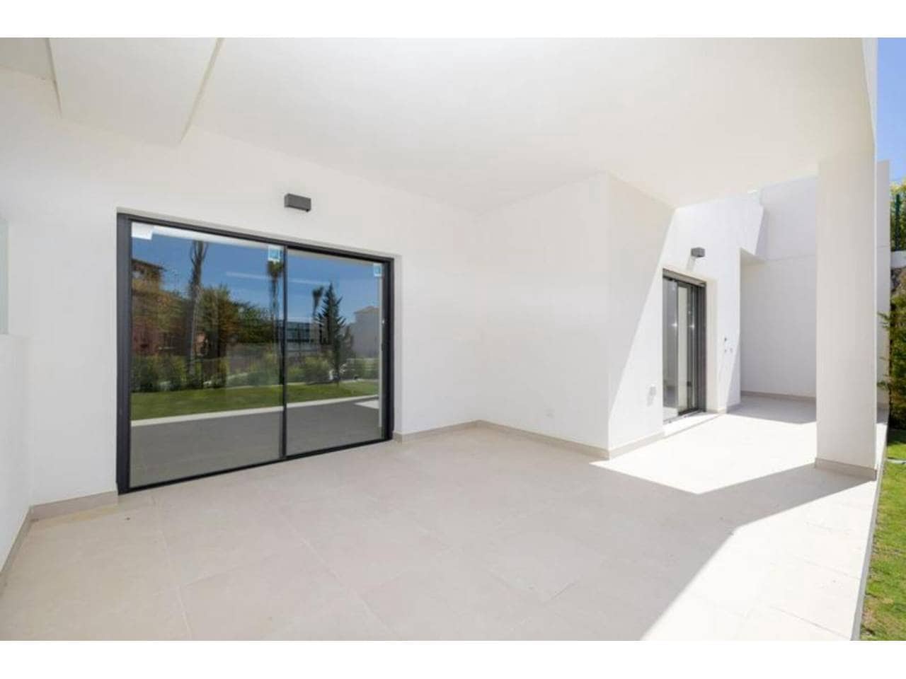 2 bedroom Apartment for sale in Casares with pool garage - € 420,000 (Ref: 8679271)