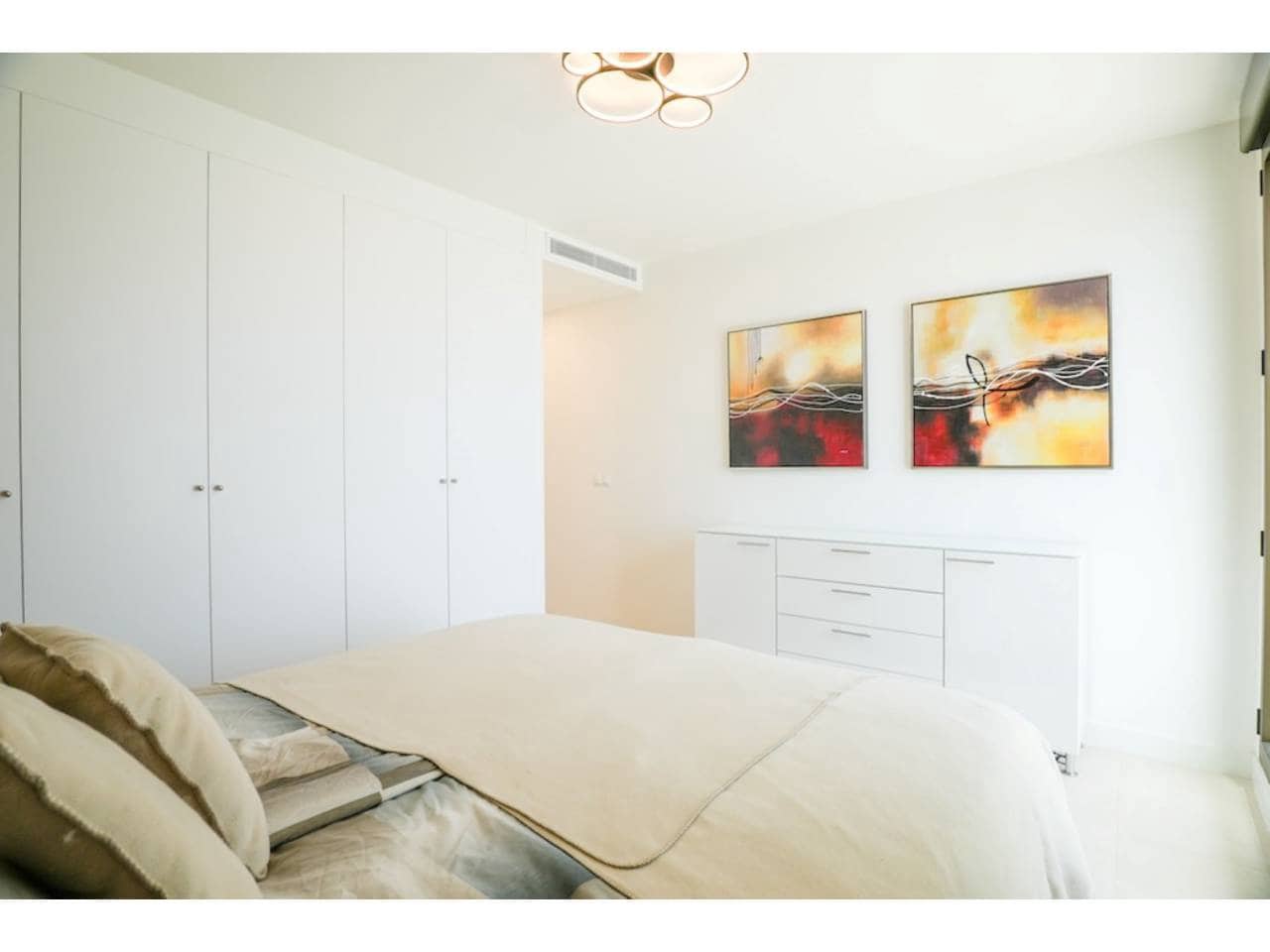 3 chambre Penthouse à vendre à Casares avec piscine garage - 870 000 € (Ref: 8738612)