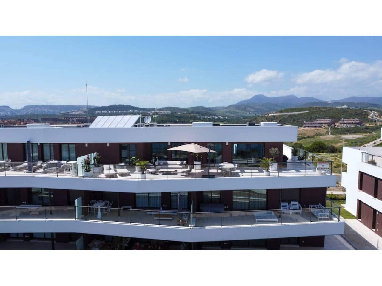 3 chambre Penthouse à vendre à Casares avec piscine garage - 870 000 € (Ref: 8738612)