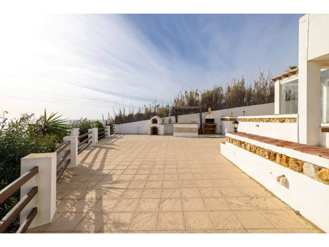 3 chambre Villa/Maison à vendre à Manilva avec piscine garage - 2 995 000 € (Ref: 8775761)