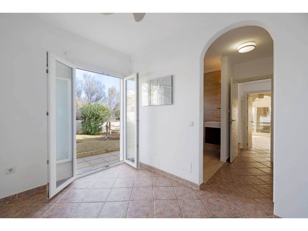 3 chambre Villa/Maison à vendre à Manilva avec piscine garage - 2 995 000 € (Ref: 8775761)