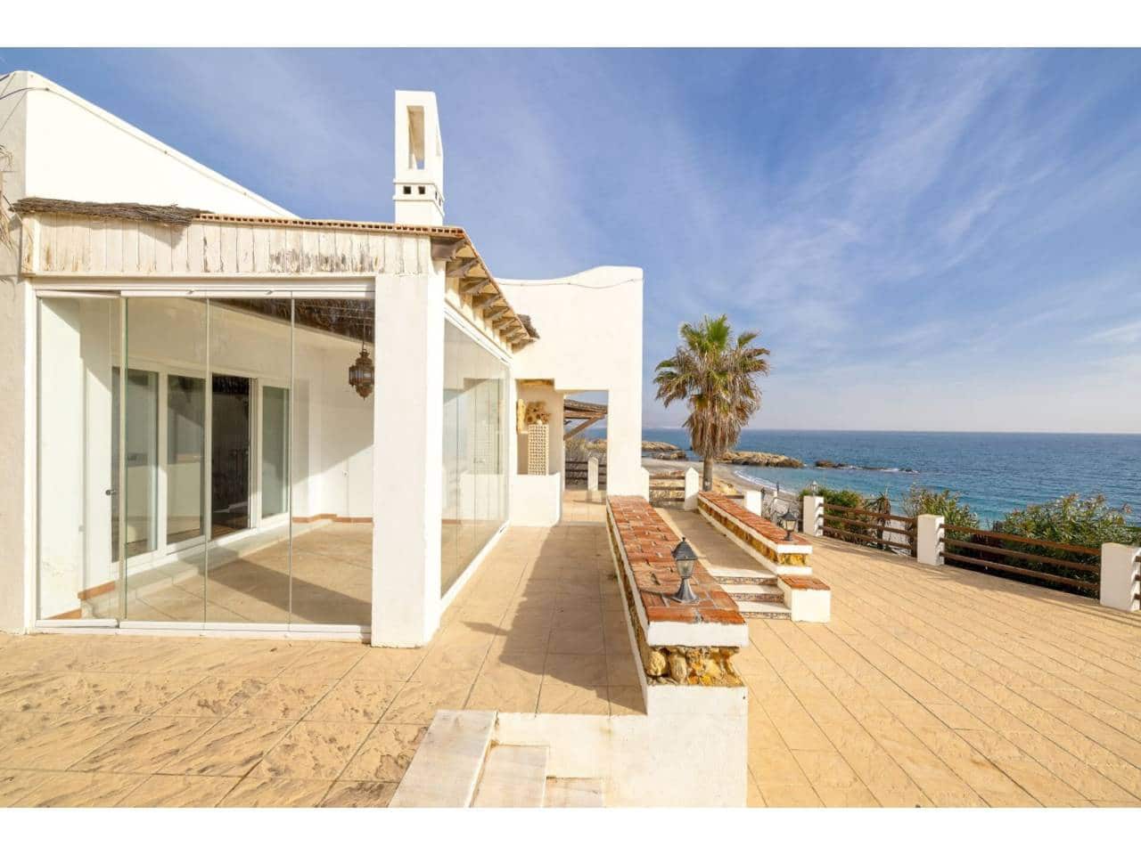 3 chambre Villa/Maison à vendre à Manilva avec piscine garage - 2 995 000 € (Ref: 8775761)