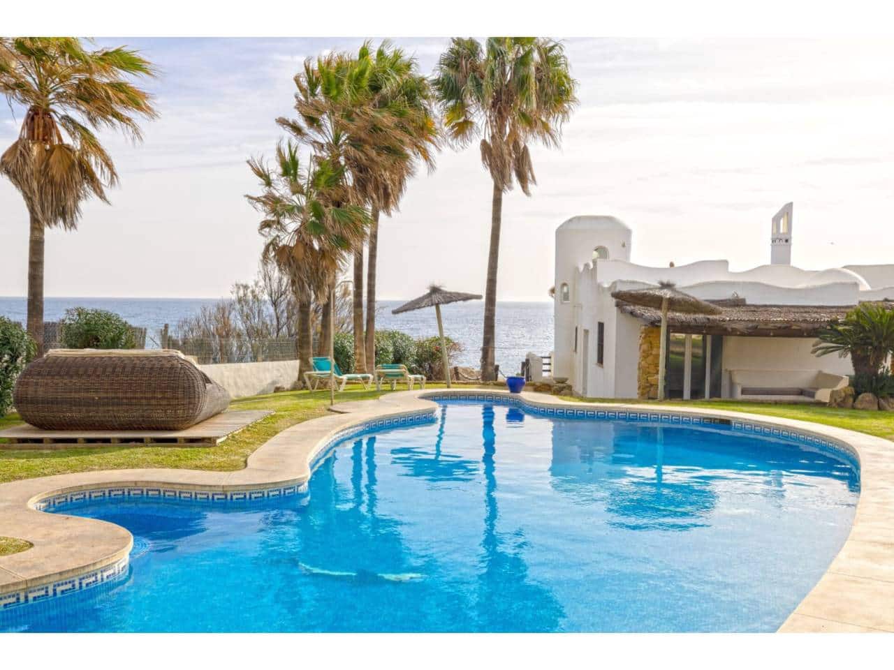 3 chambre Villa/Maison à vendre à Manilva avec piscine garage - 2 995 000 € (Ref: 8775761)