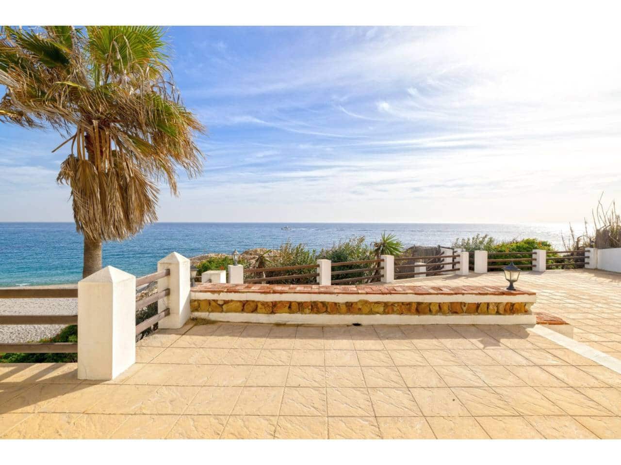 3 chambre Villa/Maison à vendre à Manilva avec piscine garage - 2 995 000 € (Ref: 8775761)