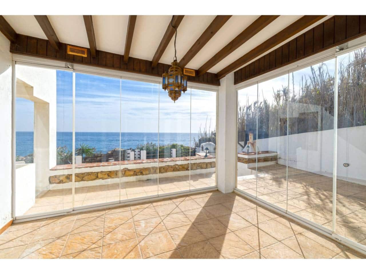 3 chambre Villa/Maison à vendre à Manilva avec piscine garage - 2 995 000 € (Ref: 8775761)