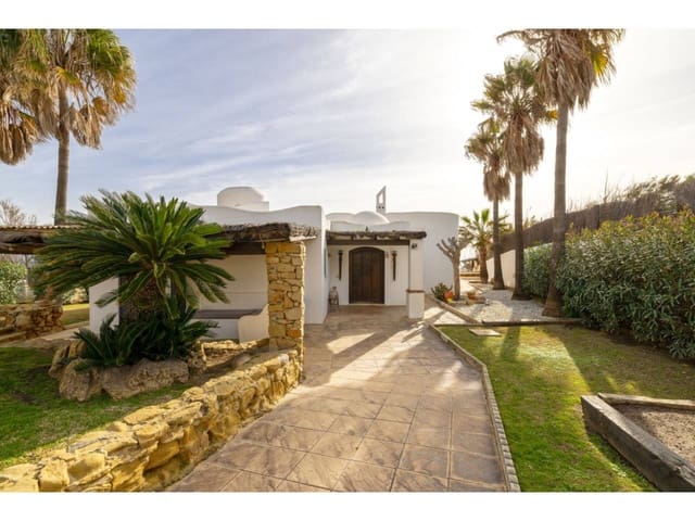 Chalet de 3 habitaciones en Manilva en venta con piscina garaje - 2.995.000 € (Ref: 8775761)