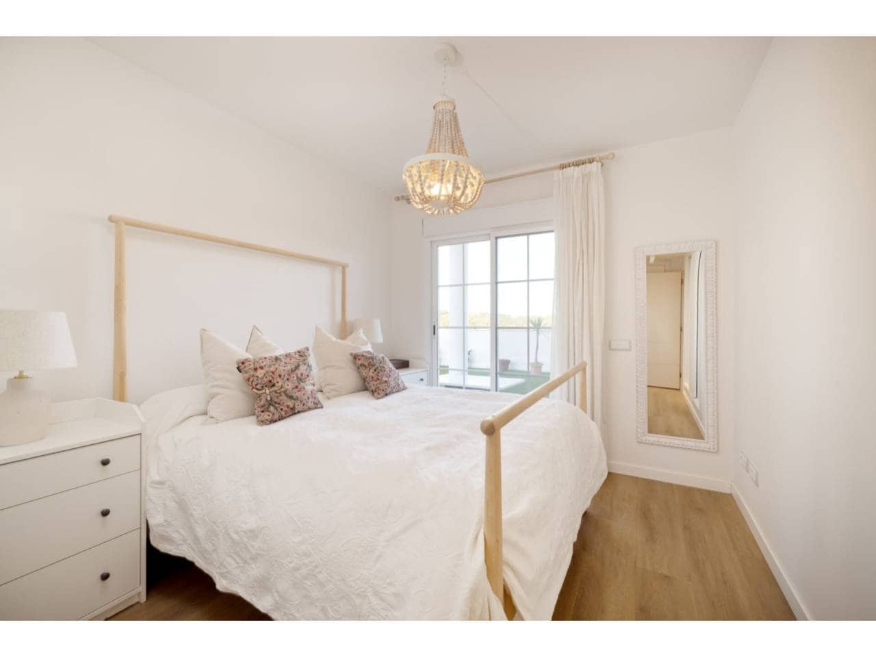 3 Zimmer Penthouse zu verkaufen in La Alcaidesa mit Pool Garage - 575.000 € (Ref: 8812025)