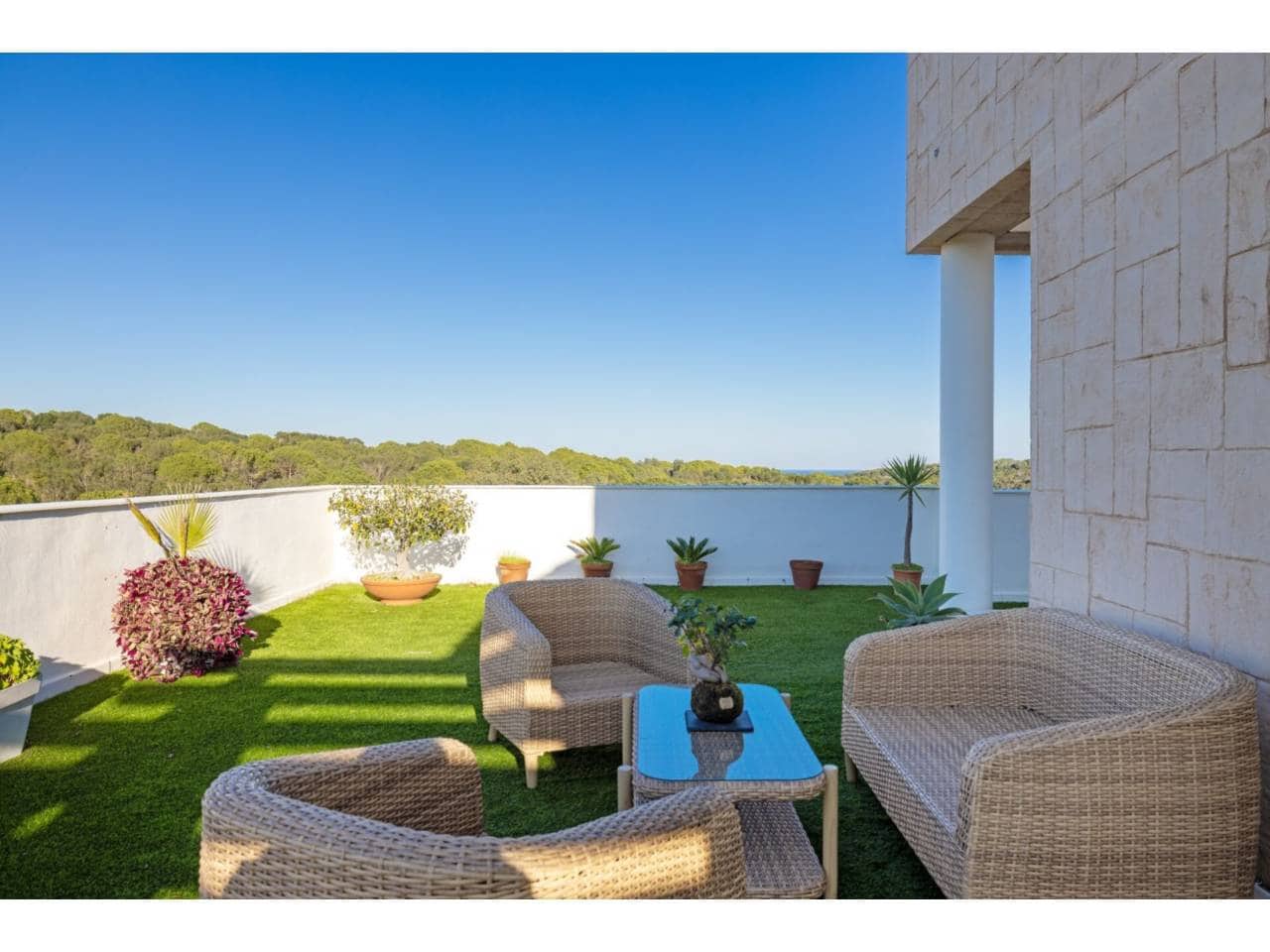 3 Zimmer Penthouse zu verkaufen in La Alcaidesa mit Pool Garage - 575.000 € (Ref: 8812025)