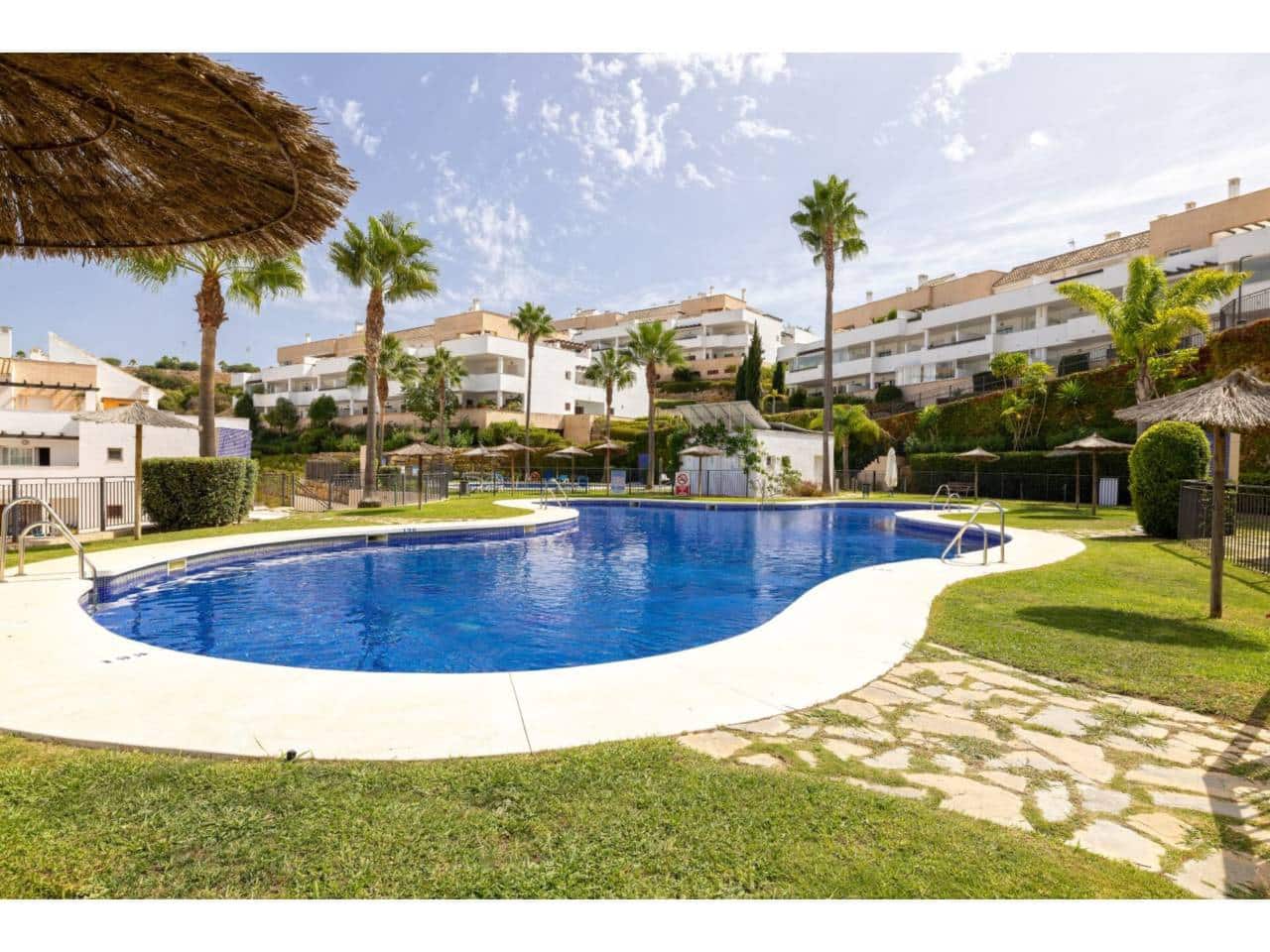 3 Zimmer Penthouse zu verkaufen in La Alcaidesa mit Pool Garage - 575.000 € (Ref: 8812025)