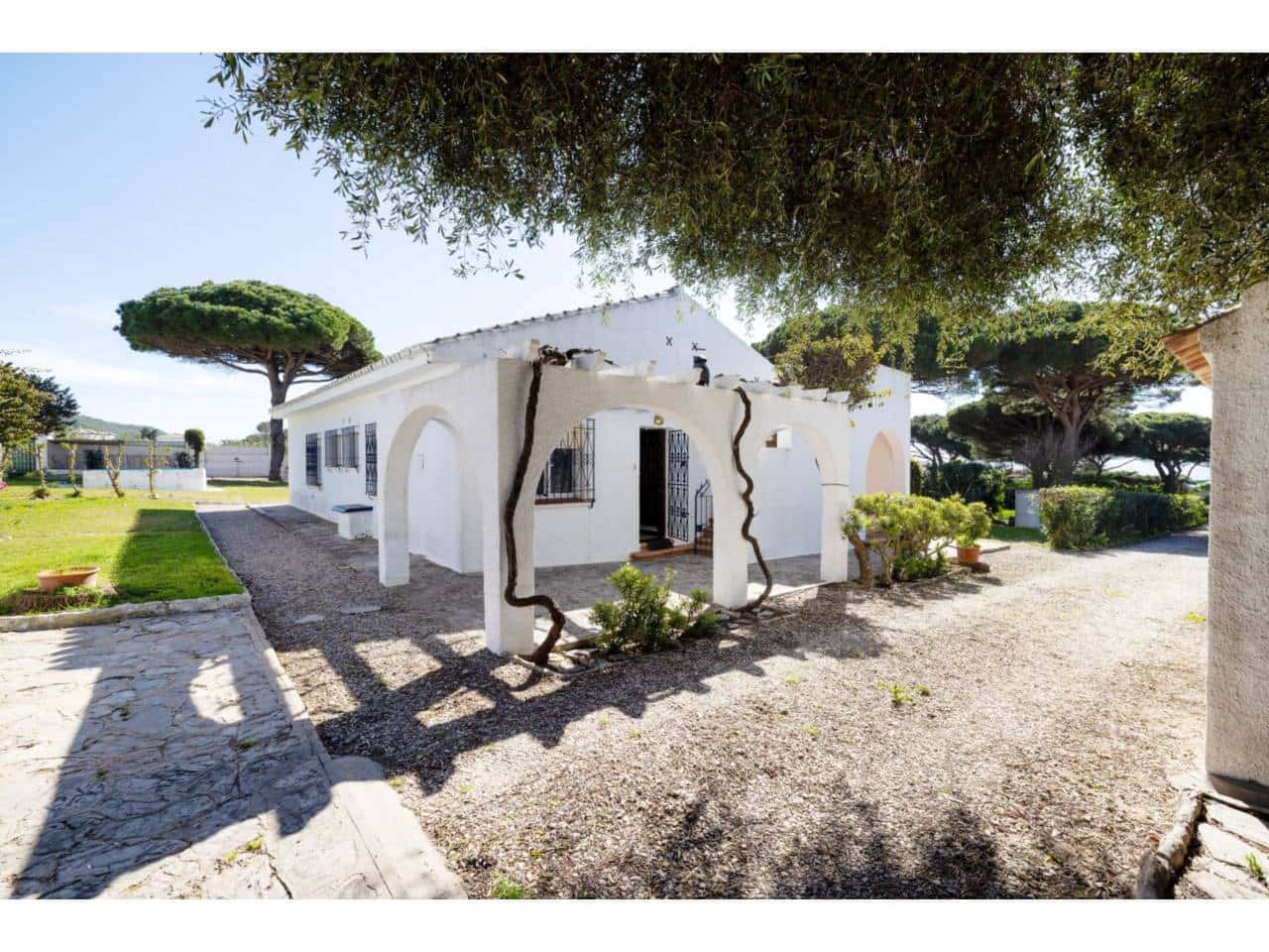 5 soveværelse Villa til salg i Los Canos de Meca med swimmingpool garage - € 1.300.000 (Ref: 8840587)