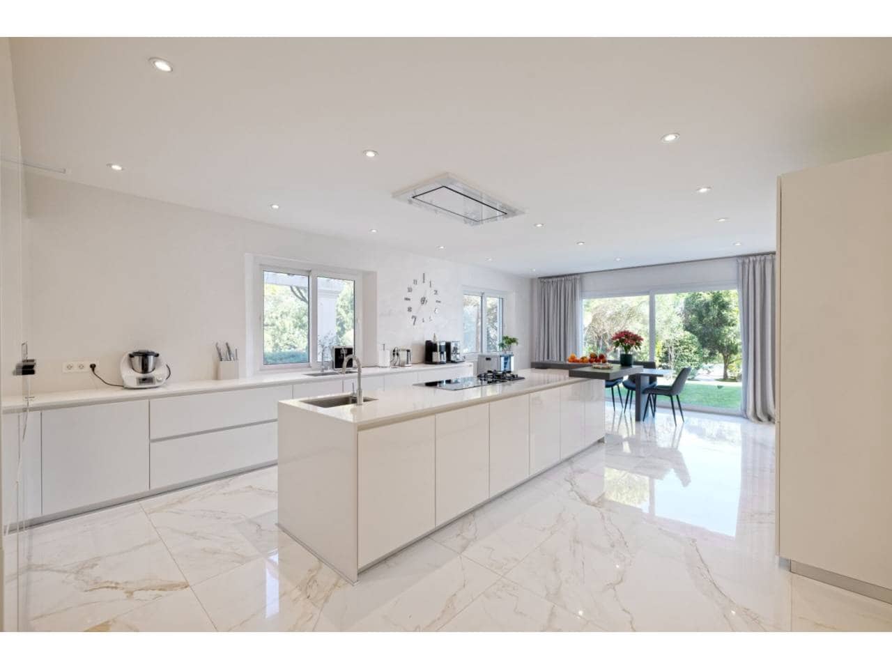 6 chambre Villa/Maison à vendre à Sotogrande avec piscine garage - 3 850 000 € (Ref: 8847093)