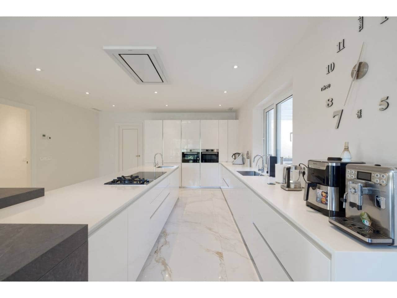 6 chambre Villa/Maison à vendre à Sotogrande avec piscine garage - 3 850 000 € (Ref: 8847093)