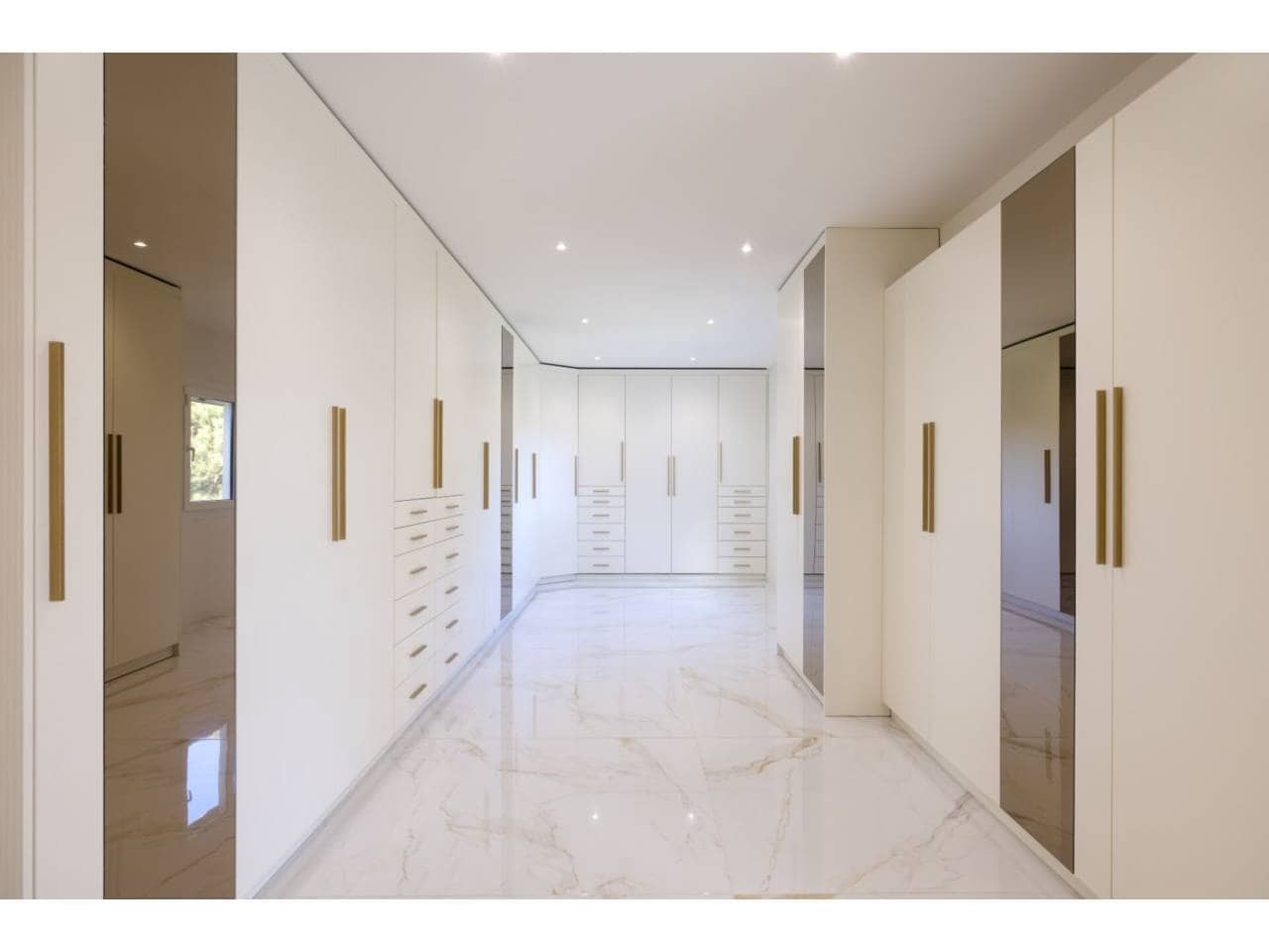 6 chambre Villa/Maison à vendre à Sotogrande avec piscine garage - 3 850 000 € (Ref: 8847093)