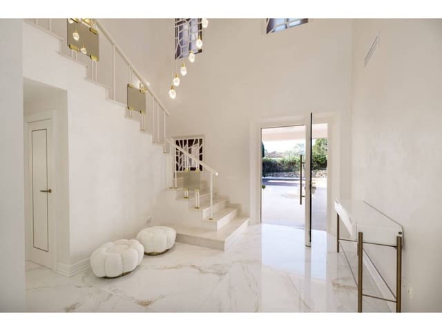 6 chambre Villa/Maison à vendre à Sotogrande Alto, San Roque avec piscine garage - 3 850 000 € (Ref: 8847093)