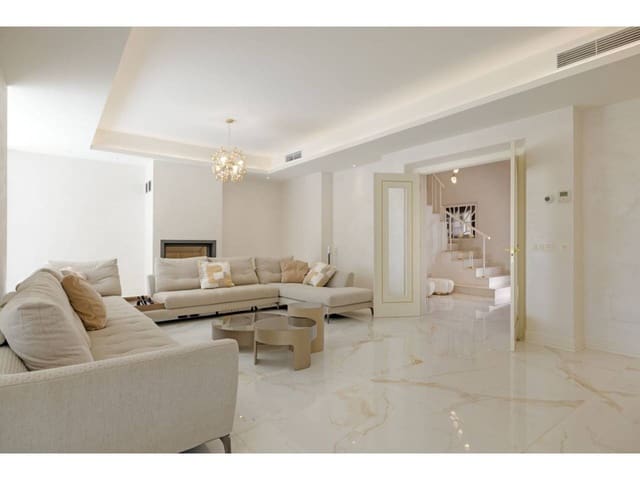 6 chambre Villa/Maison à vendre à Sotogrande Alto, San Roque avec piscine garage - 3 850 000 € (Ref: 8847093)