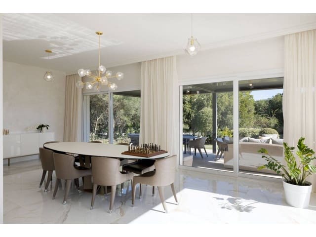 6 chambre Villa/Maison à vendre à Sotogrande Alto, San Roque avec piscine garage - 3 850 000 € (Ref: 8847093)