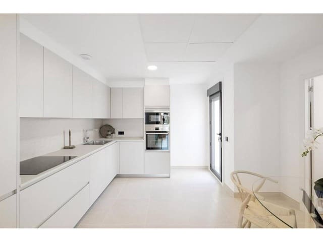 Apartamento de 2 habitaciones en Casares en venta con piscina garaje - 475.000 € (Ref: 8851083)