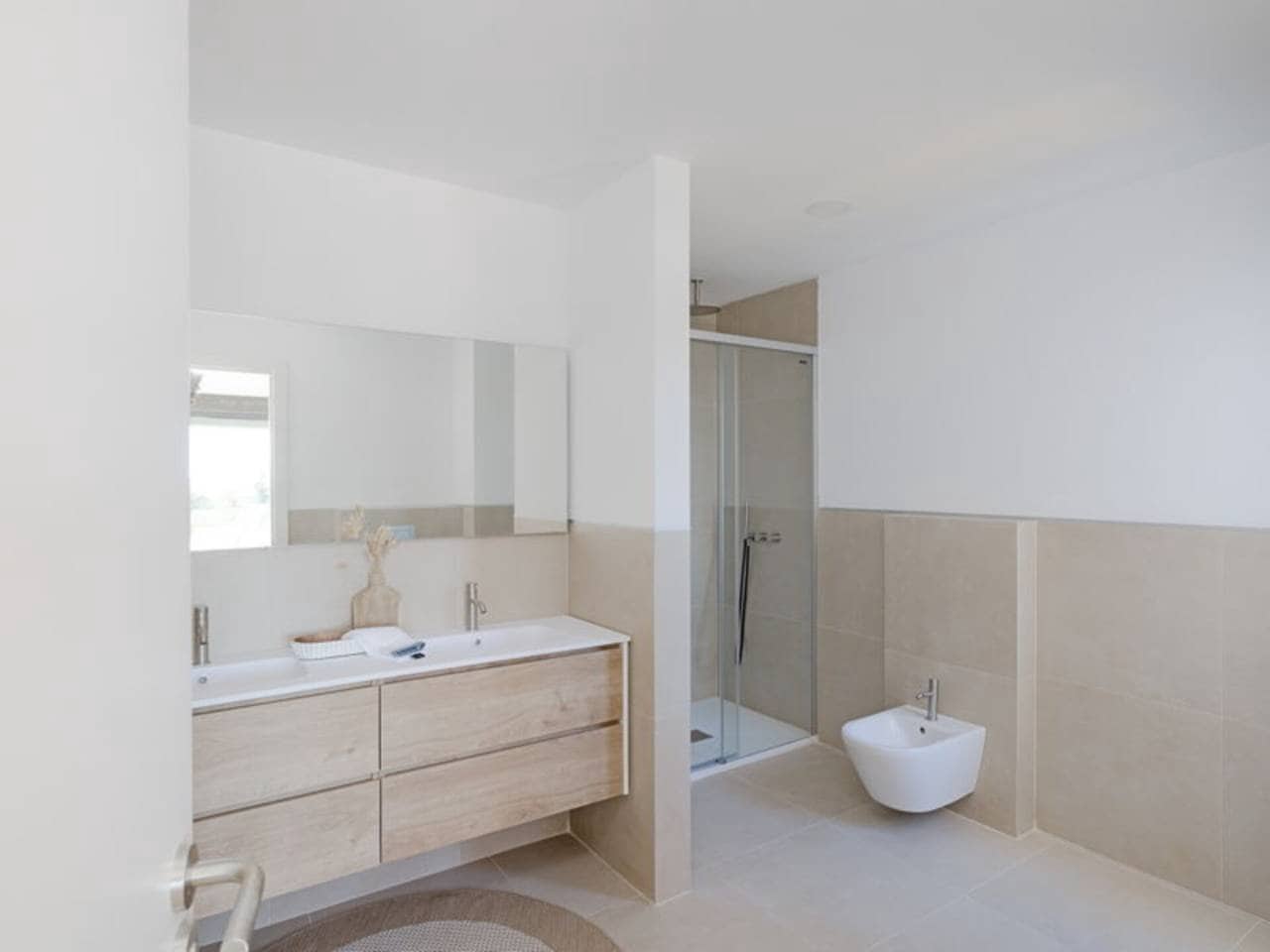 Apartamento de 2 habitaciones en Casares en venta con piscina garaje - 475.000 € (Ref: 8851083)