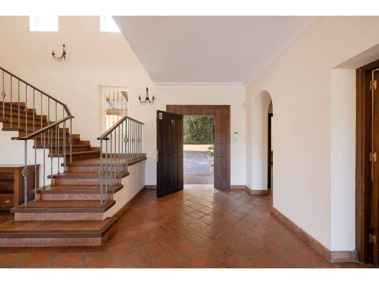 6 chambre Villa/Maison à vendre à Sotogrande avec piscine garage - 1 995 000 € (Ref: 8879300)