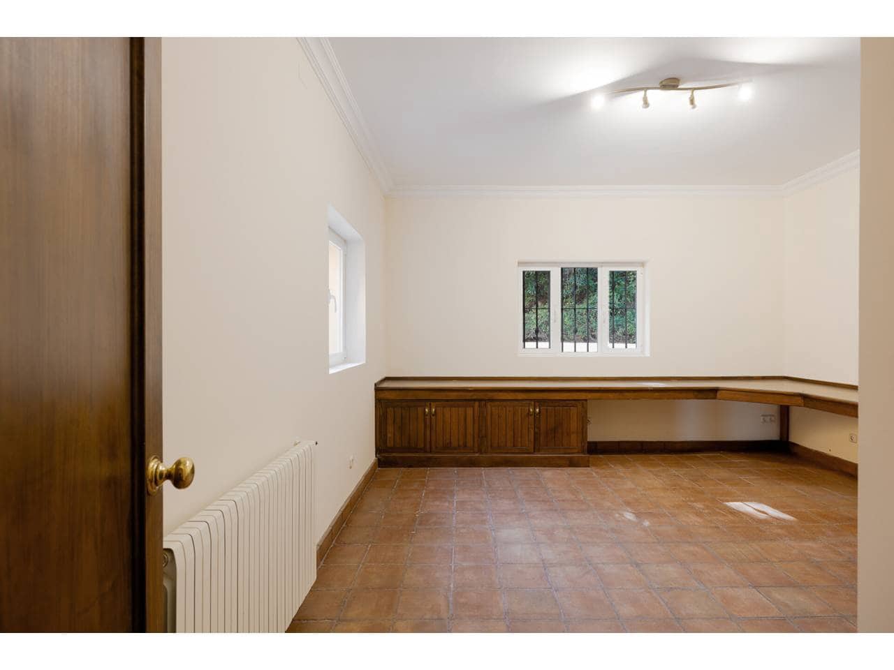 6 chambre Villa/Maison à vendre à Sotogrande avec piscine garage - 1 995 000 € (Ref: 8879300)