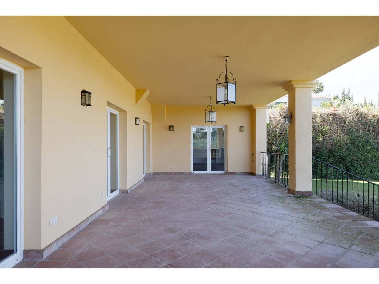 6 chambre Villa/Maison à vendre à Sotogrande avec piscine garage - 1 995 000 € (Ref: 8879300)