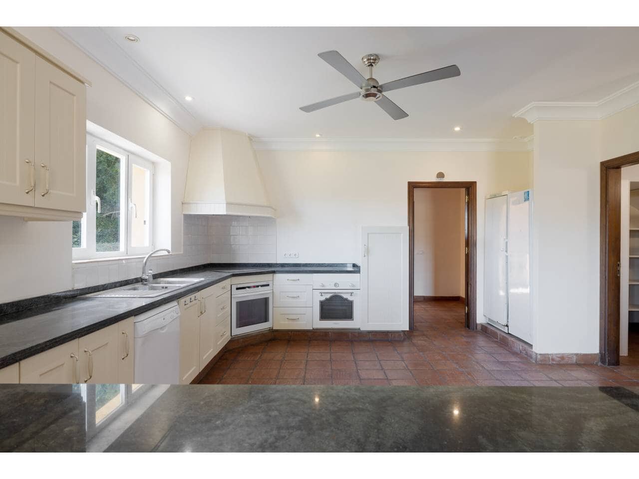 6 chambre Villa/Maison à vendre à Sotogrande avec piscine garage - 1 995 000 € (Ref: 8879300)