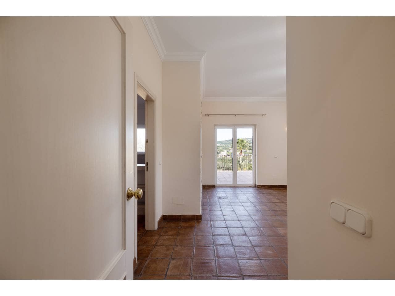 6 chambre Villa/Maison à vendre à Sotogrande avec piscine garage - 1 995 000 € (Ref: 8879300)