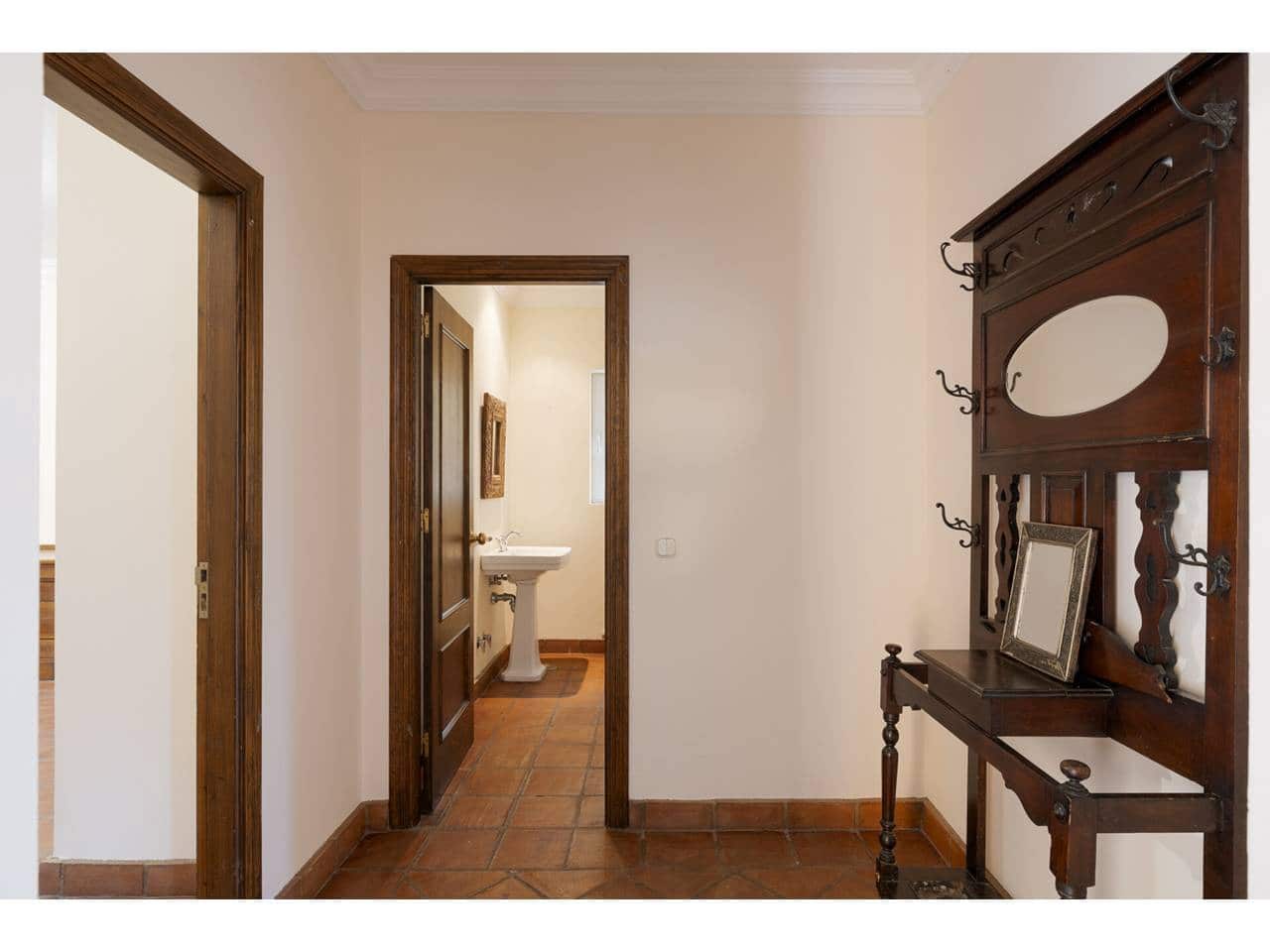 6 chambre Villa/Maison à vendre à Sotogrande avec piscine garage - 1 995 000 € (Ref: 8879300)