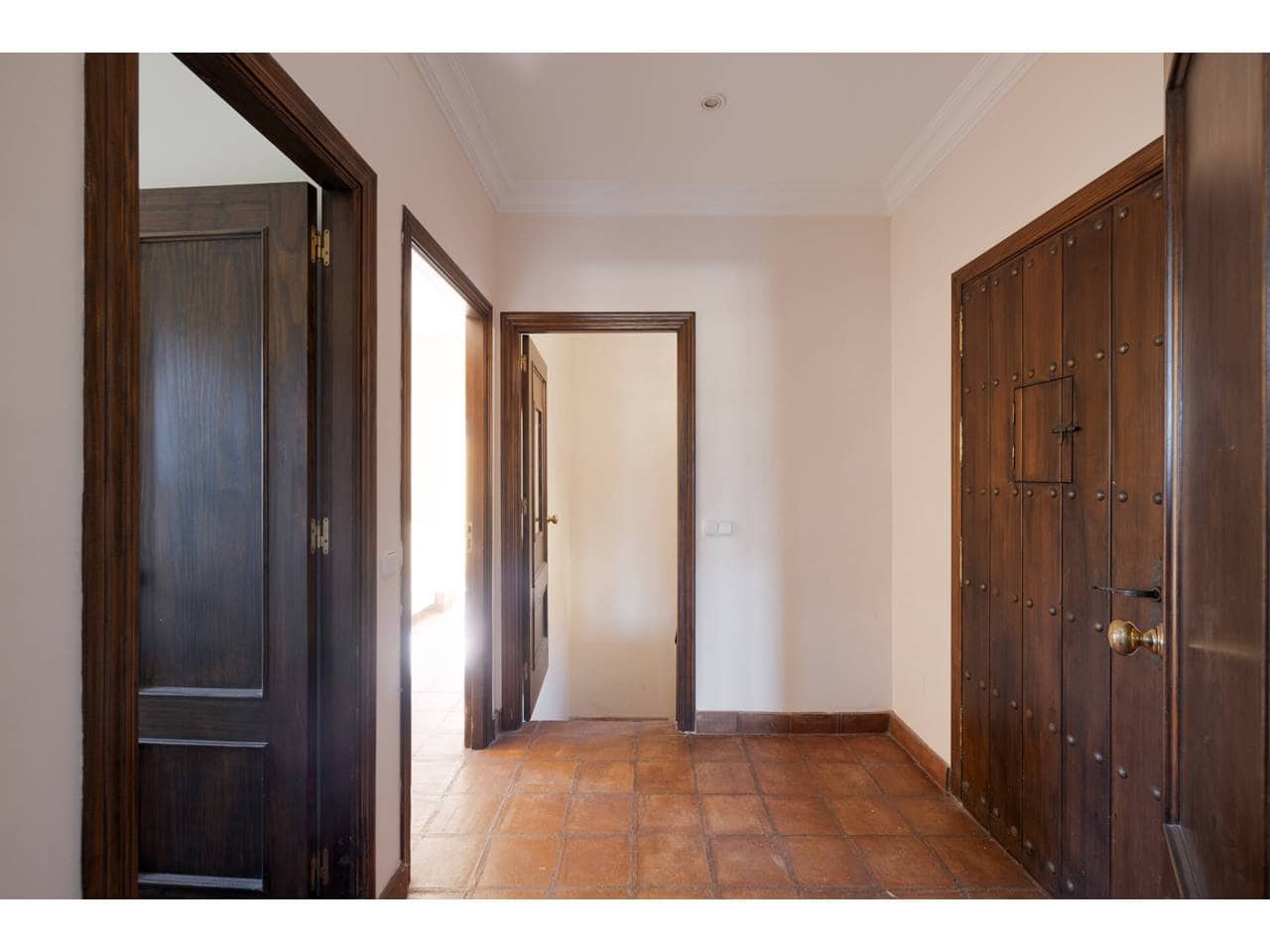 6 chambre Villa/Maison à vendre à Sotogrande avec piscine garage - 1 995 000 € (Ref: 8879300)