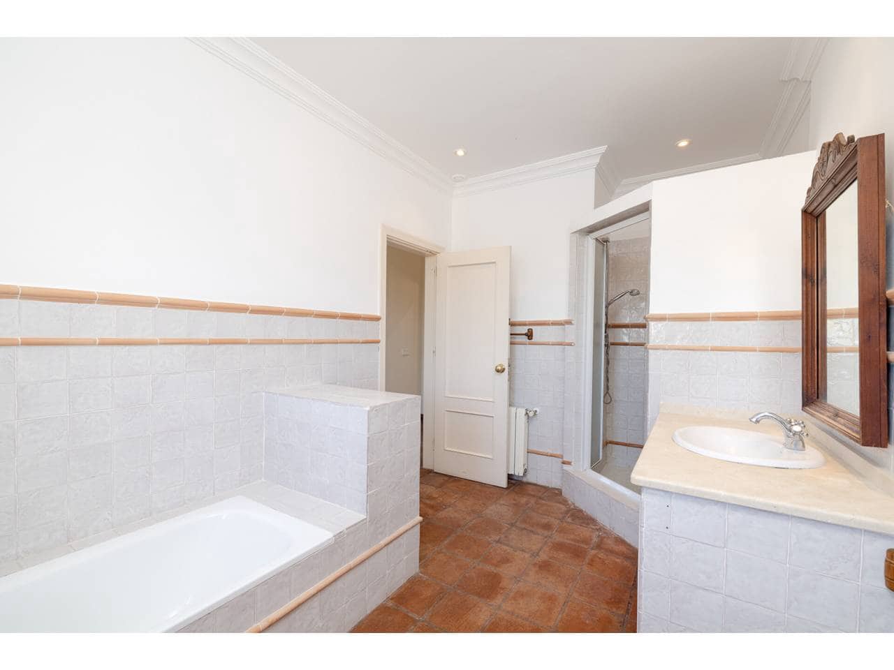 6 chambre Villa/Maison à vendre à Sotogrande avec piscine garage - 1 995 000 € (Ref: 8879300)