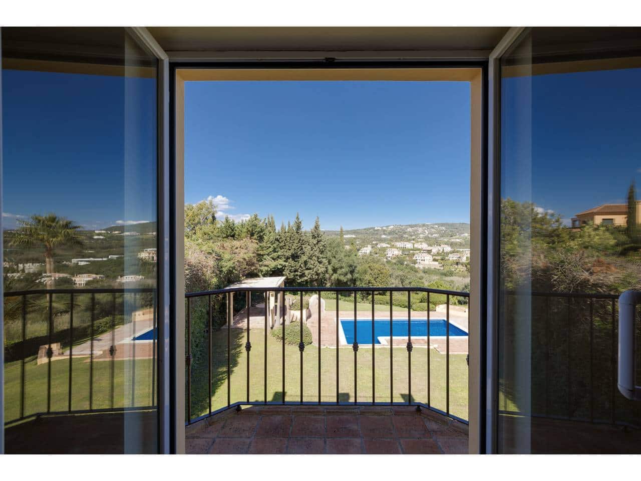 6 chambre Villa/Maison à vendre à Sotogrande avec piscine garage - 1 995 000 € (Ref: 8879300)