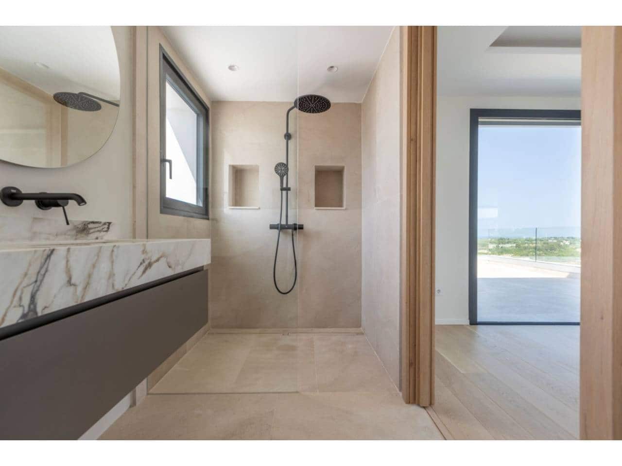 8 Zimmer Villa zu verkaufen in Sotogrande mit Pool Garage - 6.975.000 € (Ref: 8879301)