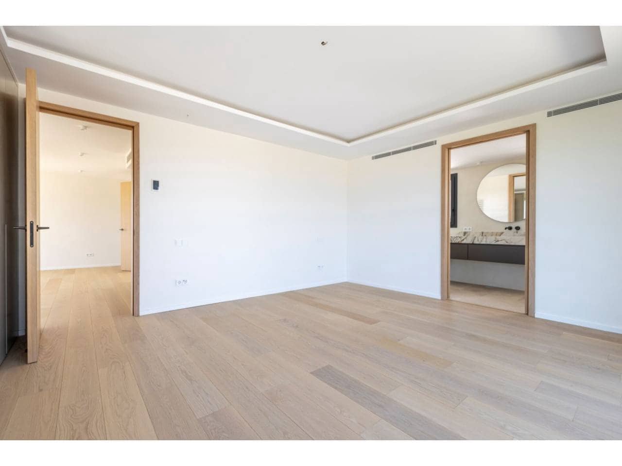 8 Zimmer Villa zu verkaufen in Sotogrande mit Pool Garage - 6.975.000 € (Ref: 8879301)