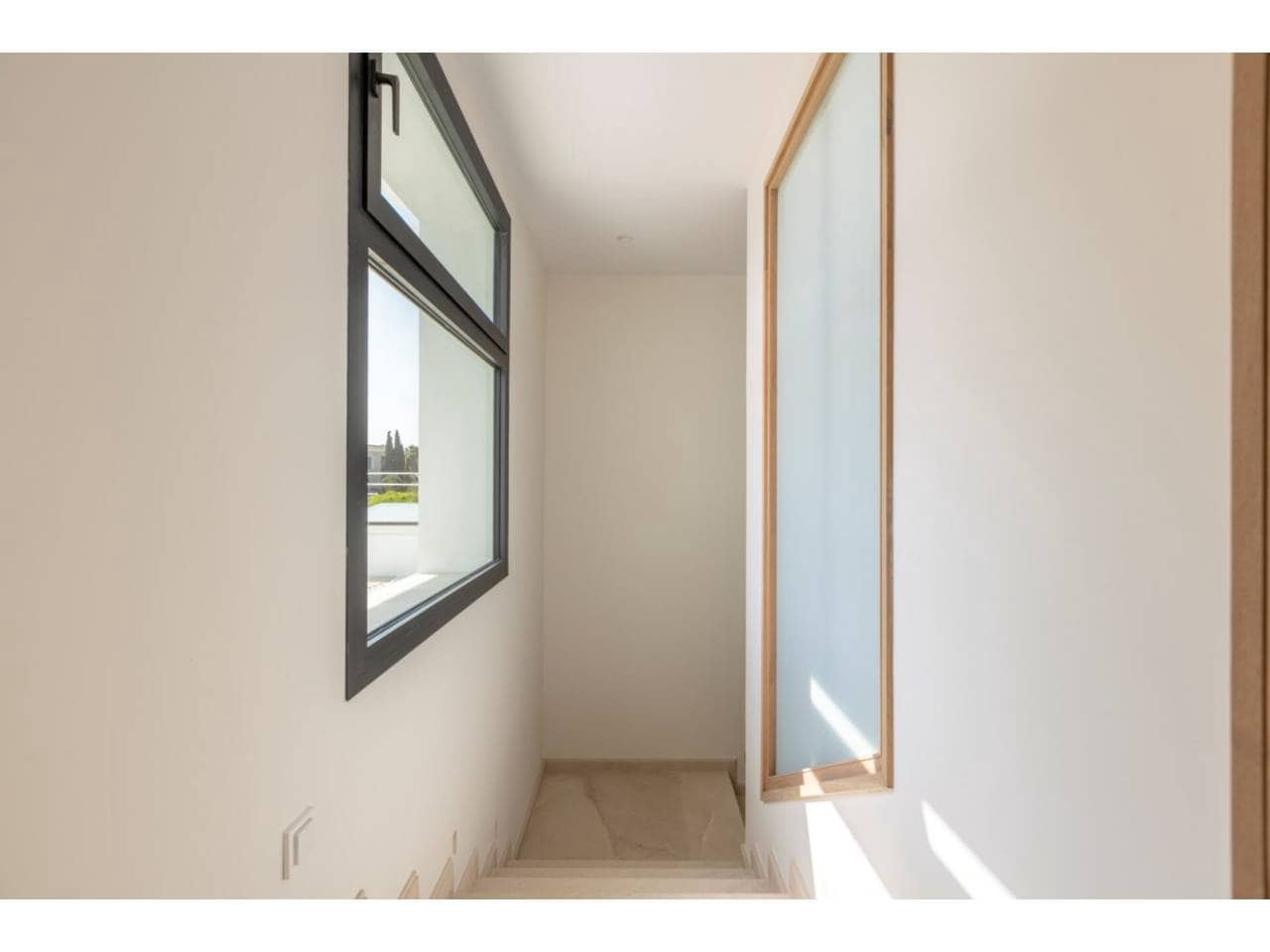 8 Zimmer Villa zu verkaufen in Sotogrande mit Pool Garage - 6.975.000 € (Ref: 8879301)