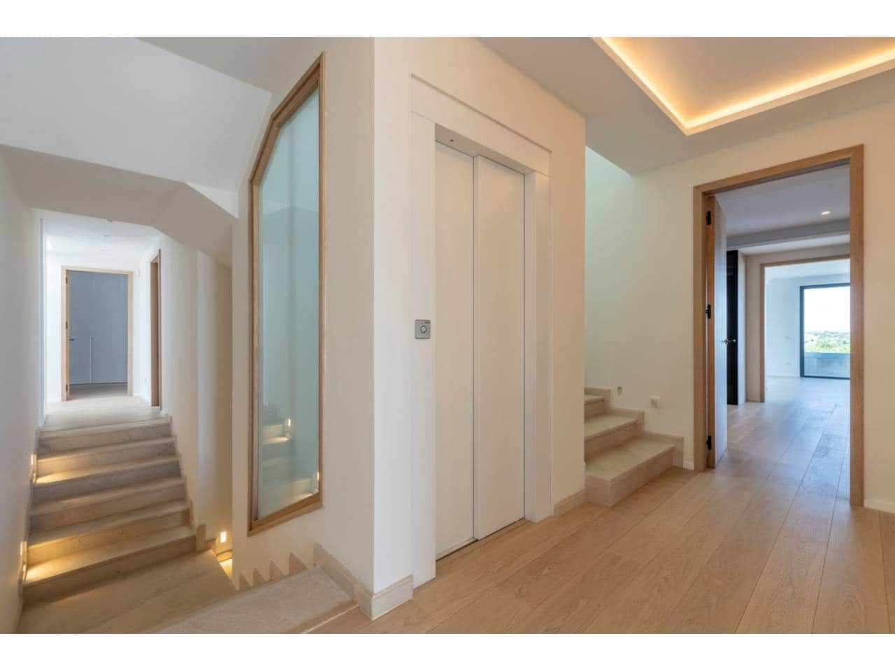 8 Zimmer Villa zu verkaufen in Sotogrande mit Pool Garage - 6.975.000 € (Ref: 8879301)