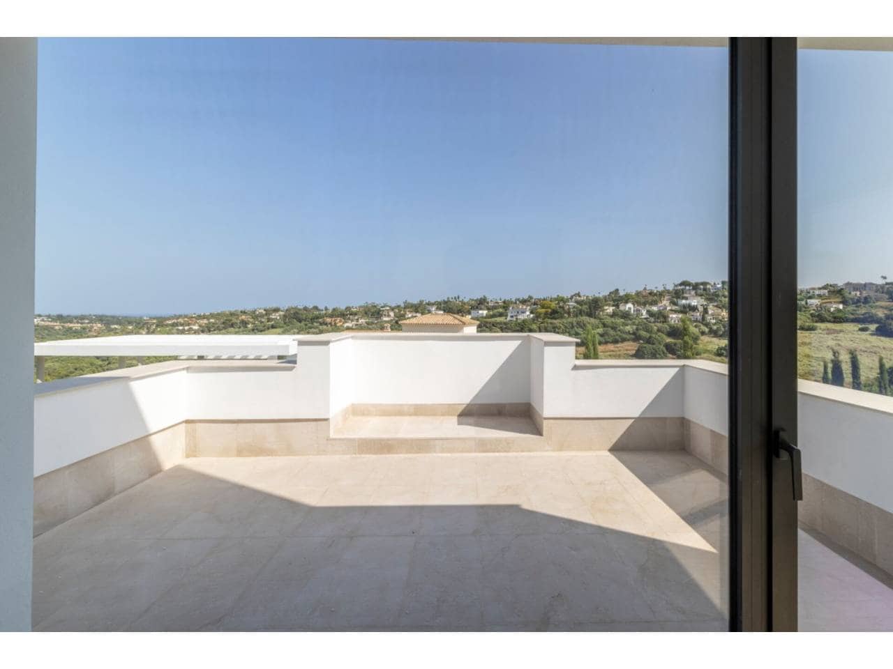 8 Zimmer Villa zu verkaufen in Sotogrande mit Pool Garage - 6.975.000 € (Ref: 8879301)