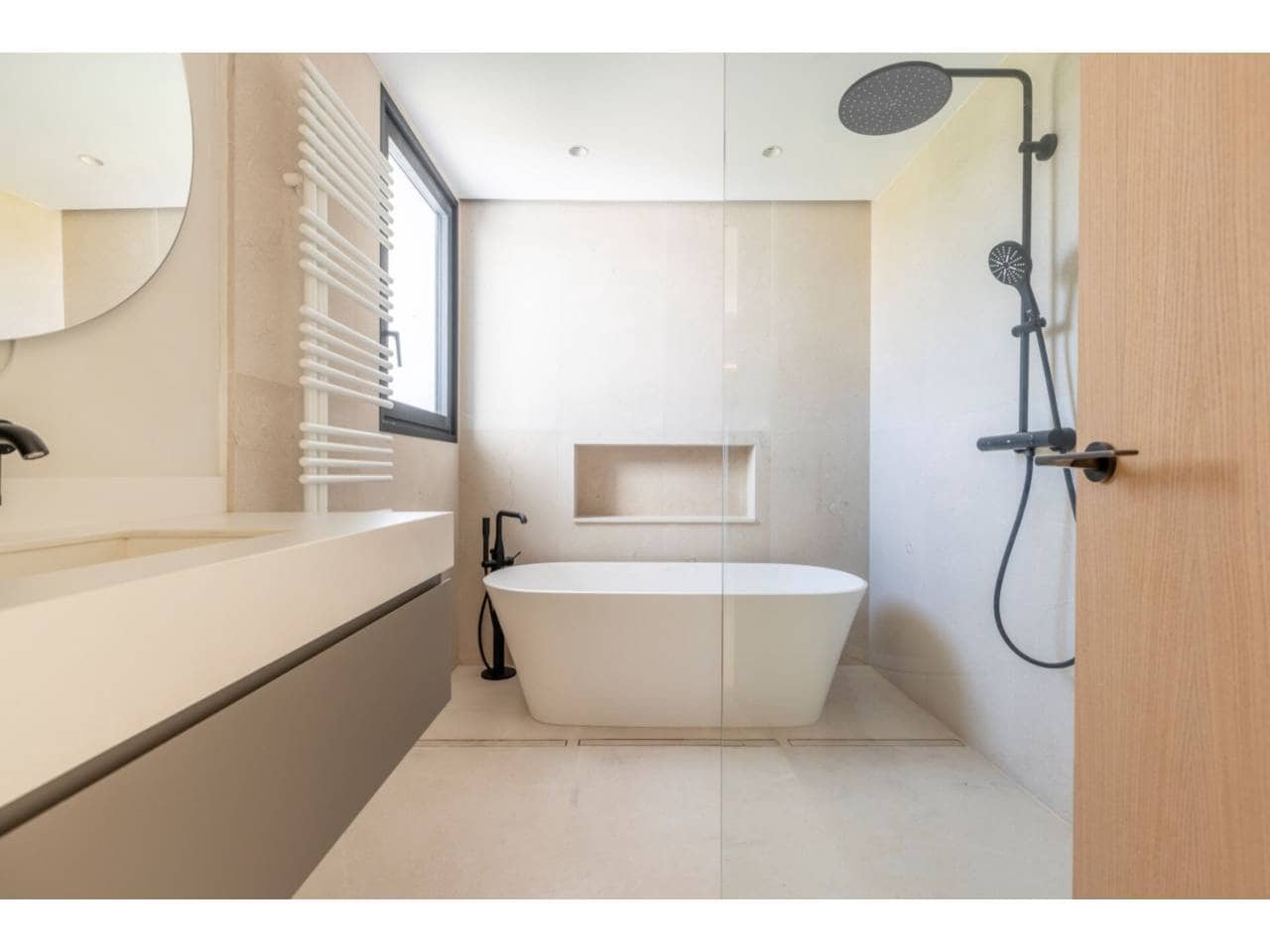 8 Zimmer Villa zu verkaufen in Sotogrande mit Pool Garage - 6.975.000 € (Ref: 8879301)