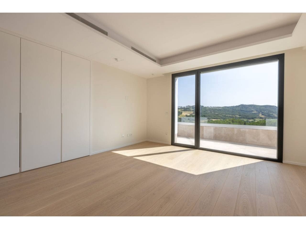 8 Zimmer Villa zu verkaufen in Sotogrande mit Pool Garage - 6.975.000 € (Ref: 8879301)