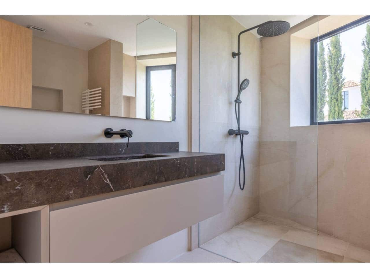 8 Zimmer Villa zu verkaufen in Sotogrande mit Pool Garage - 6.975.000 € (Ref: 8879301)