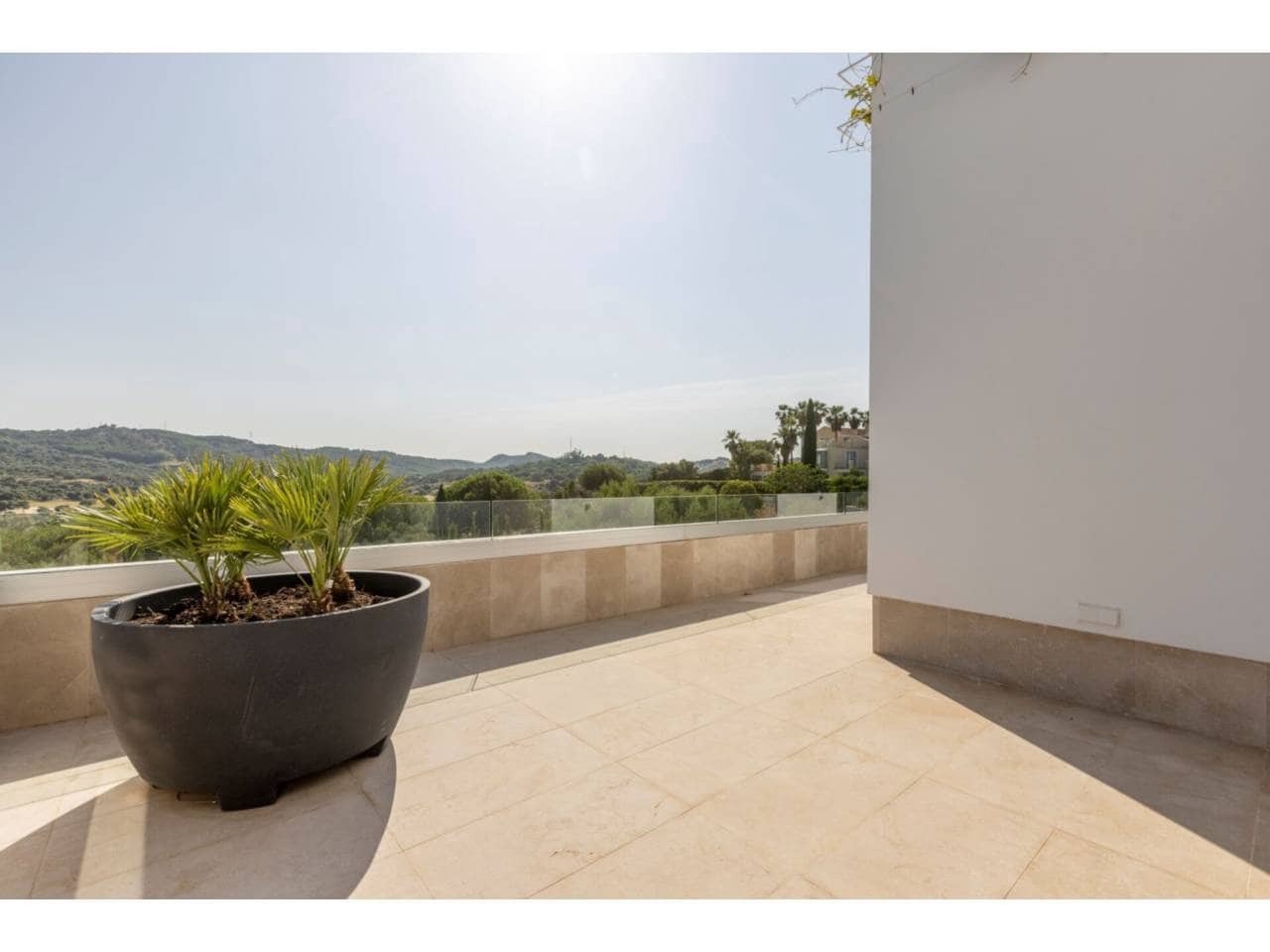 8 Zimmer Villa zu verkaufen in Sotogrande mit Pool Garage - 6.975.000 € (Ref: 8879301)