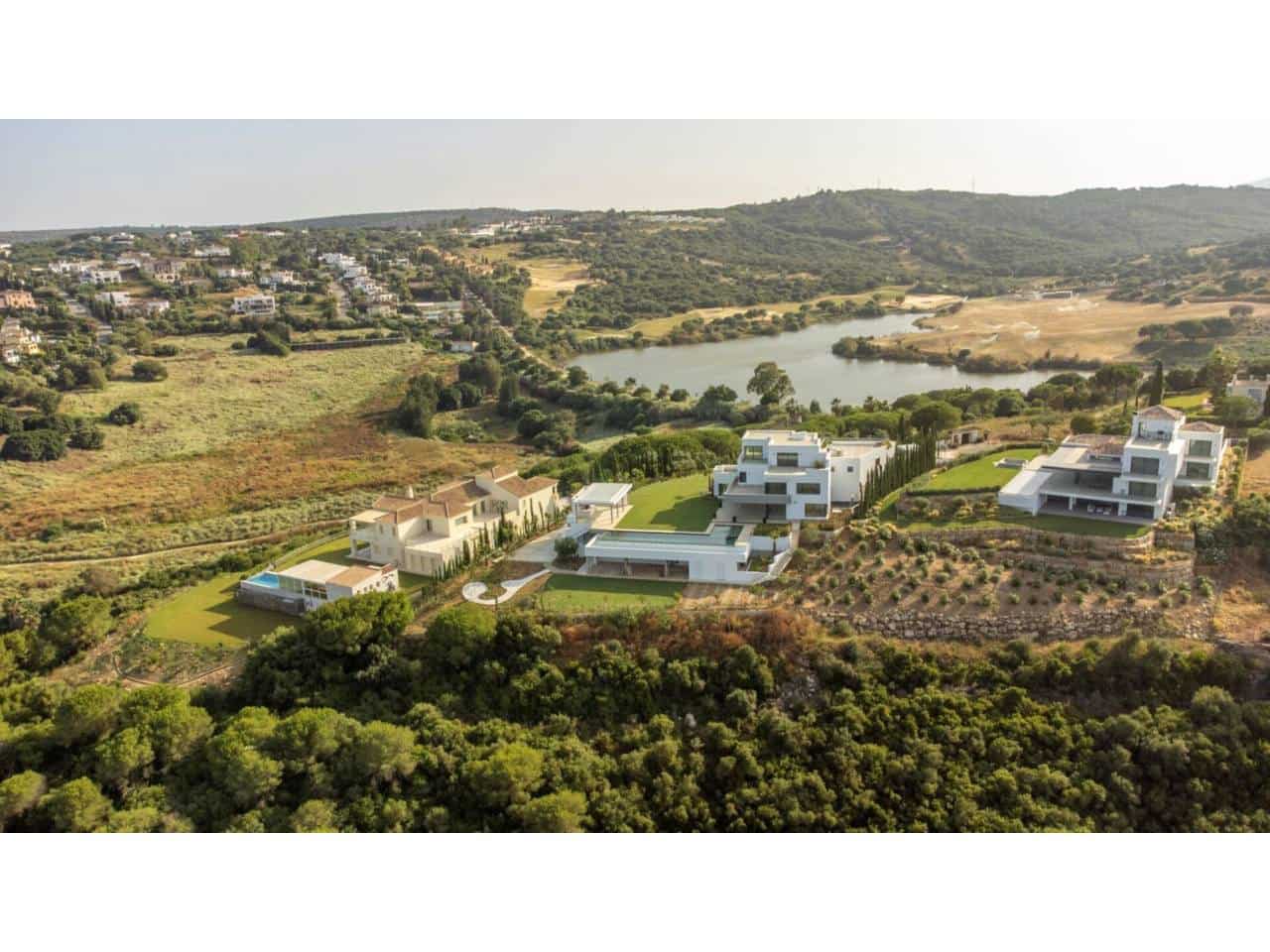 8 Zimmer Villa zu verkaufen in Sotogrande mit Pool Garage - 6.975.000 € (Ref: 8879301)