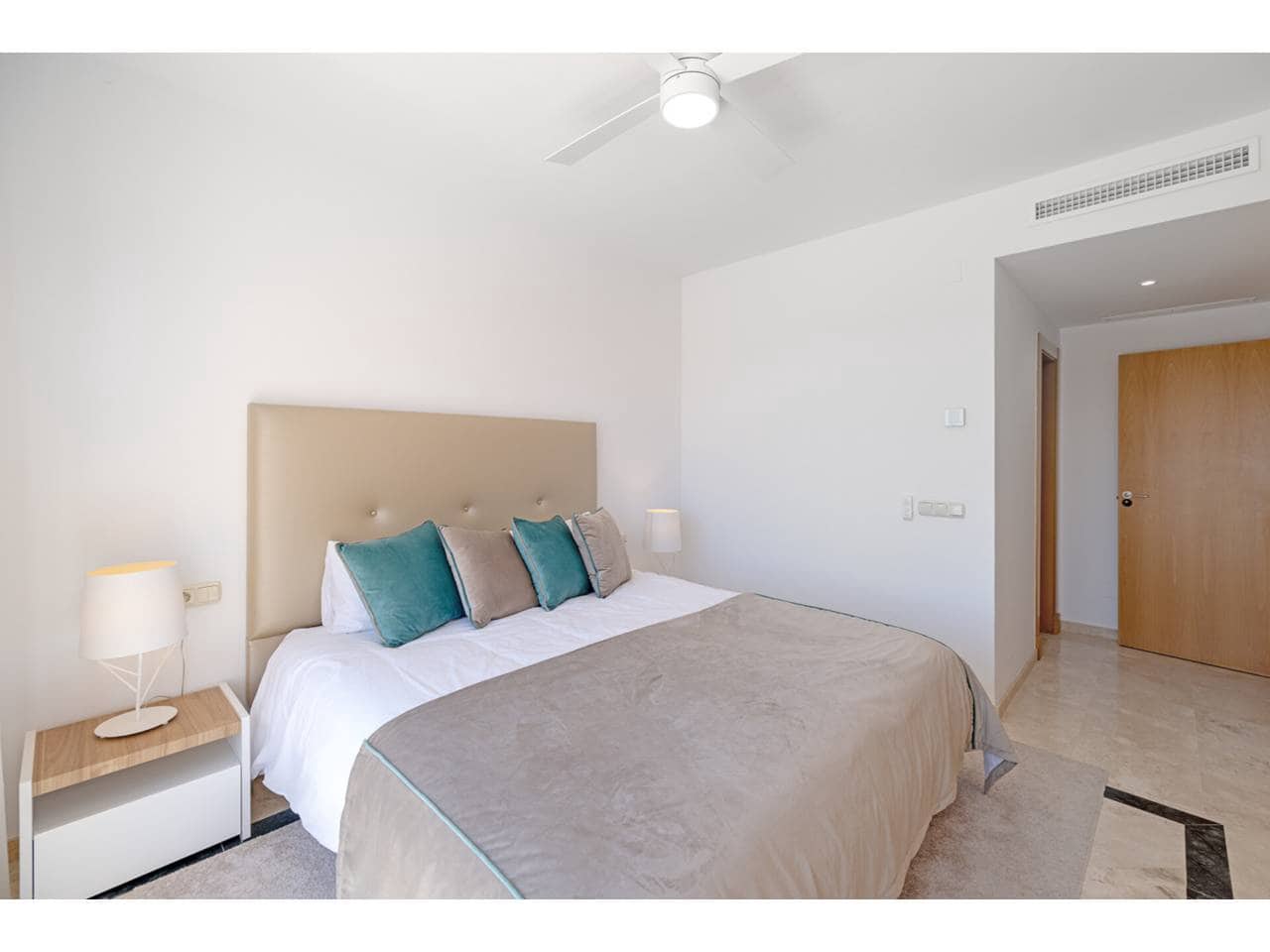 3 camera da letto Attico in vendita in Casares con piscina garage - 595.000 € (Rif: 8917528)