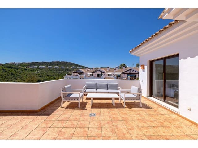 3 camera da letto Attico in vendita in Casares con piscina garage - 595.000 € (Rif: 8917528)
