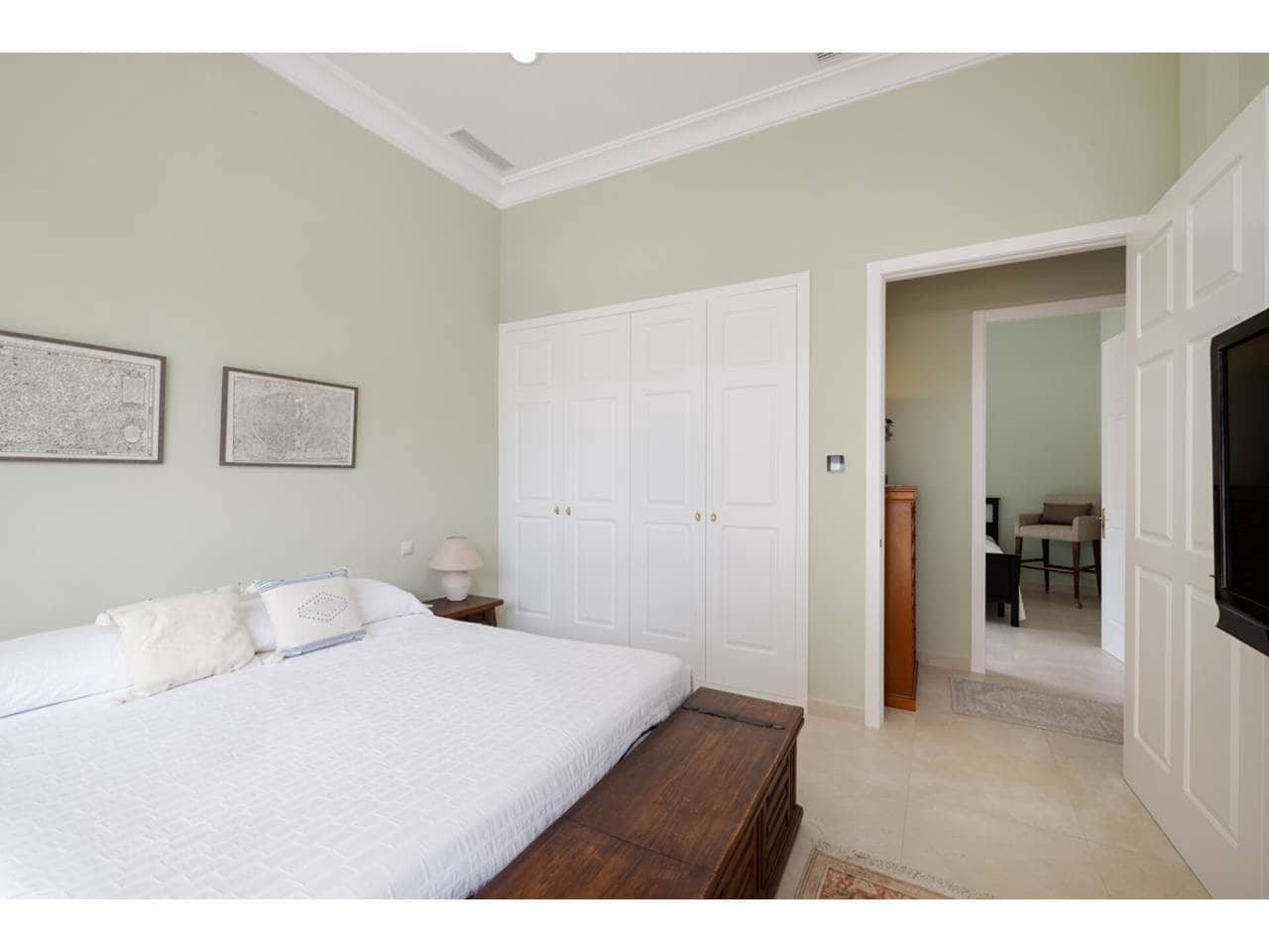 4 chambre Villa/Maison à vendre à Sotogrande avec piscine garage - 2 200 000 € (Ref: 8928365)