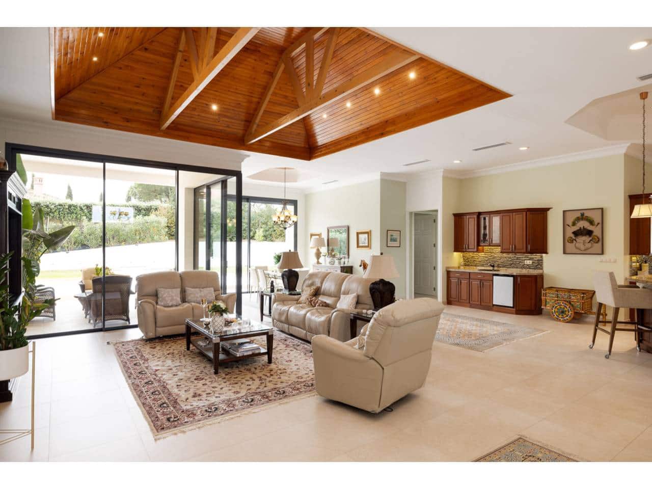 4 chambre Villa/Maison à vendre à Sotogrande avec piscine garage - 2 200 000 € (Ref: 8928365)